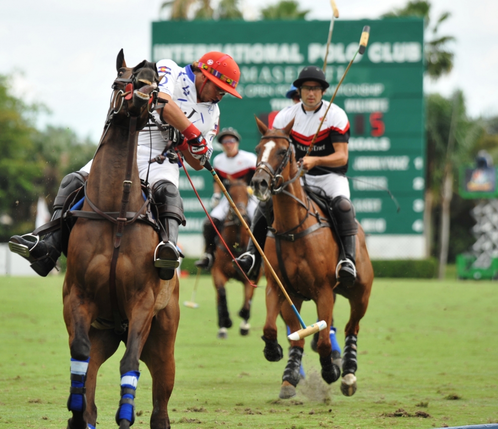 polo 1000x859.92540406133 alegria-vs-valiente-2014-2 4 polomagazine.jpg